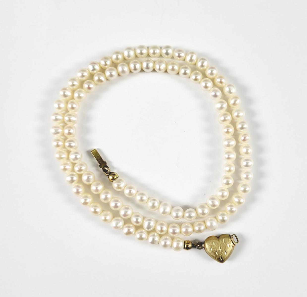 Perlenkette mit 14 Karat Goldschließe