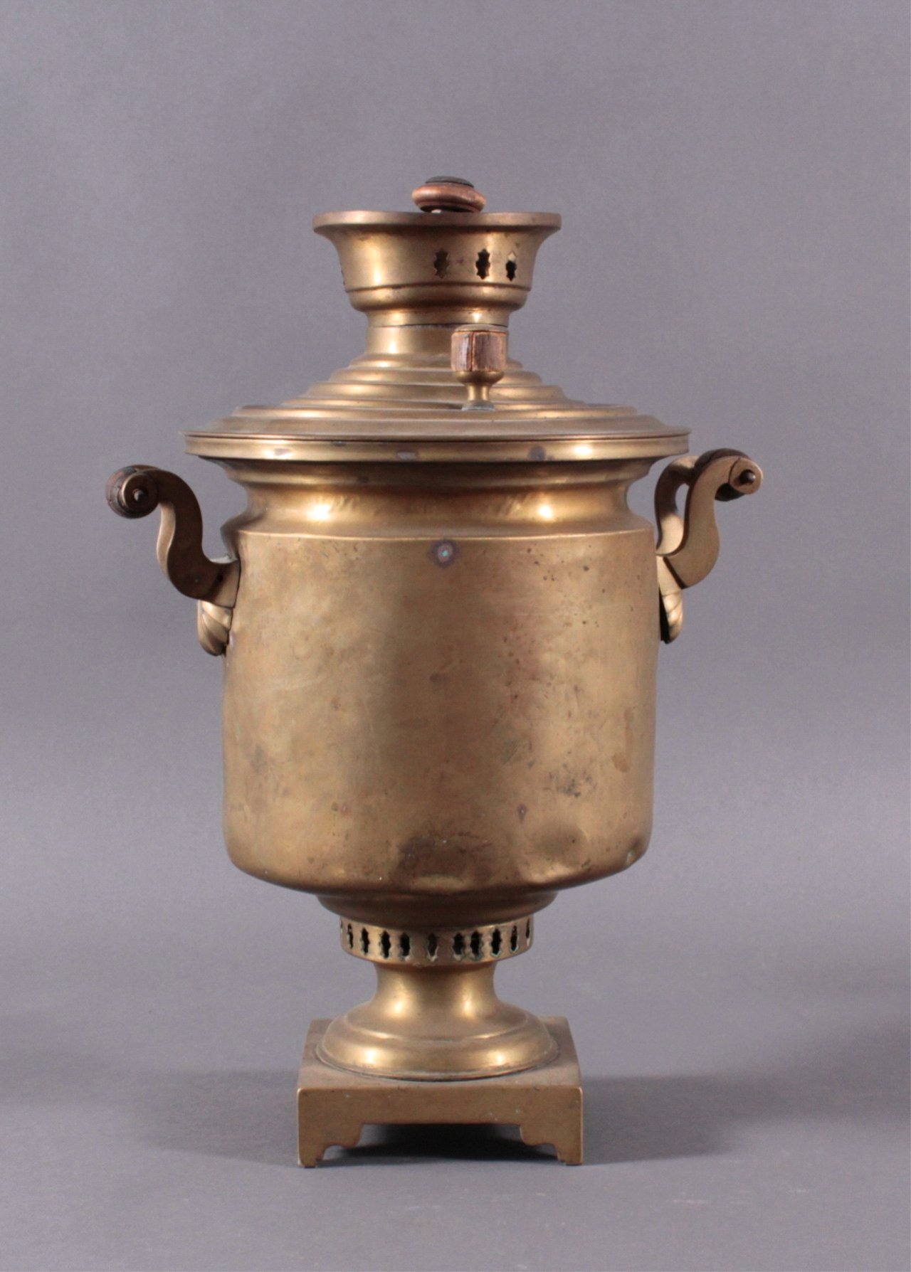 Russischer Samovar um 1900 Badisches Auktionshaus