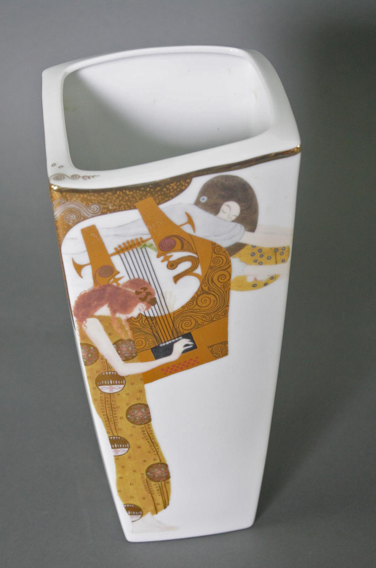 GOEBEL GOURDE GUSTAV Klimt - Le Baiser, avec housse, Artis Orbis, verre 700 ml EUR 37,12 - FR