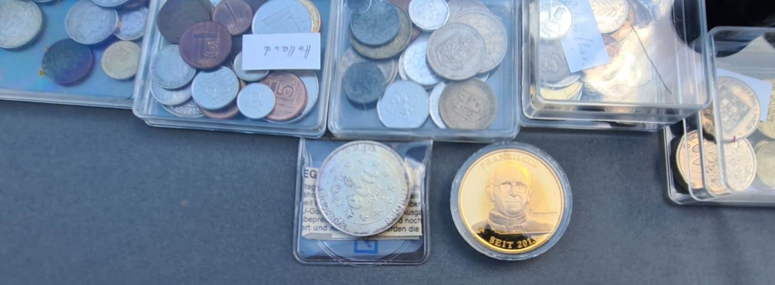Konvolut Münzen aus Aller Welt über 3,9 kg.-3