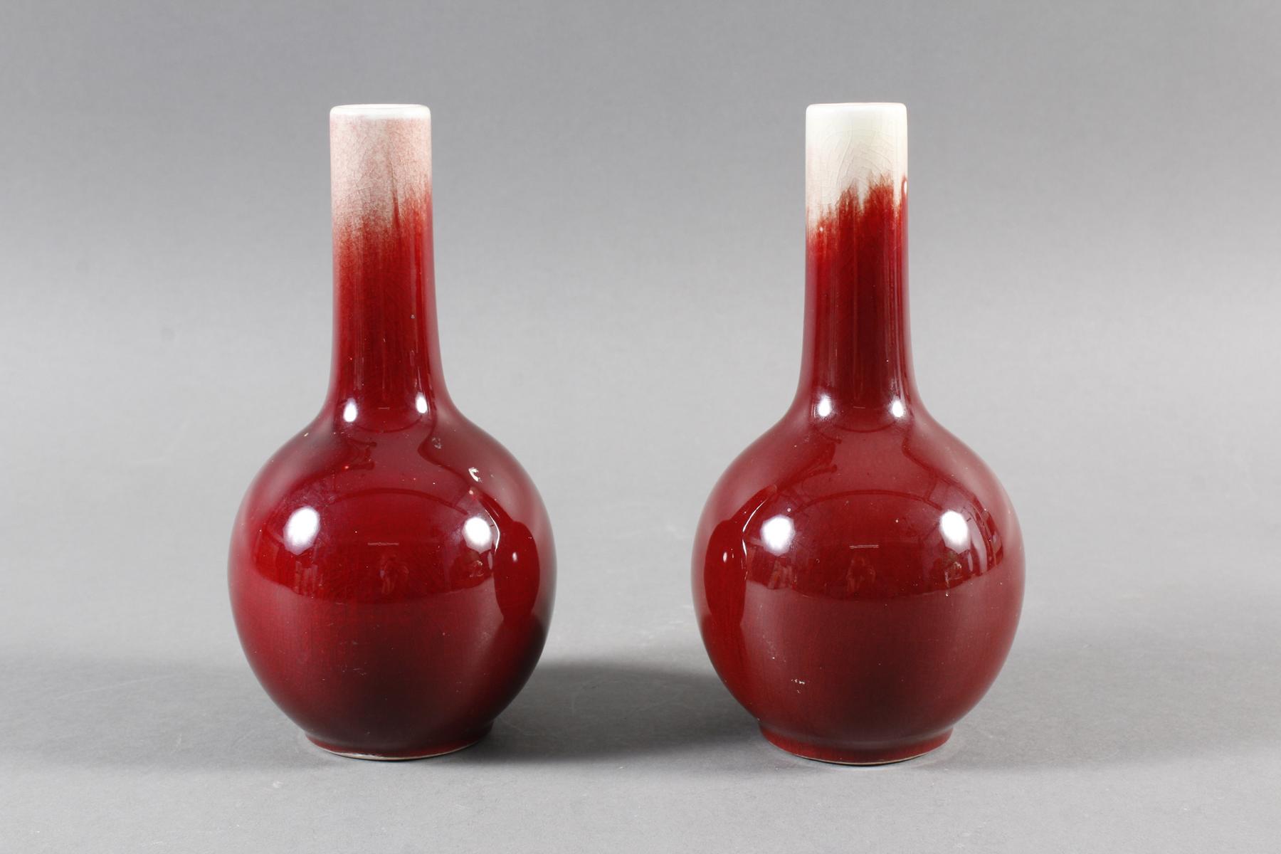 Paar Ochsenblut Vasen, China 20. Jahrhundert-5