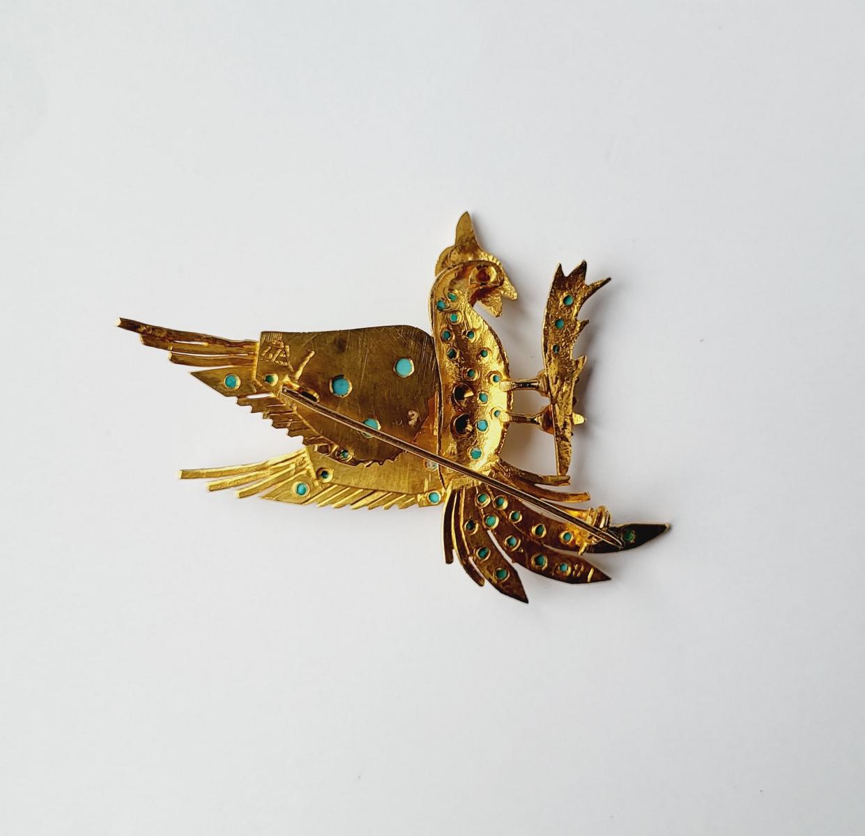 Brosche mit Türkisen in Vogelform auf einem Ast sitzend, 14 Karat Gelbgold-2