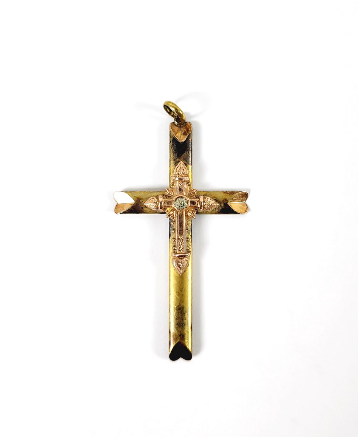 Antikes Kreuz aus 14 Karat Gold