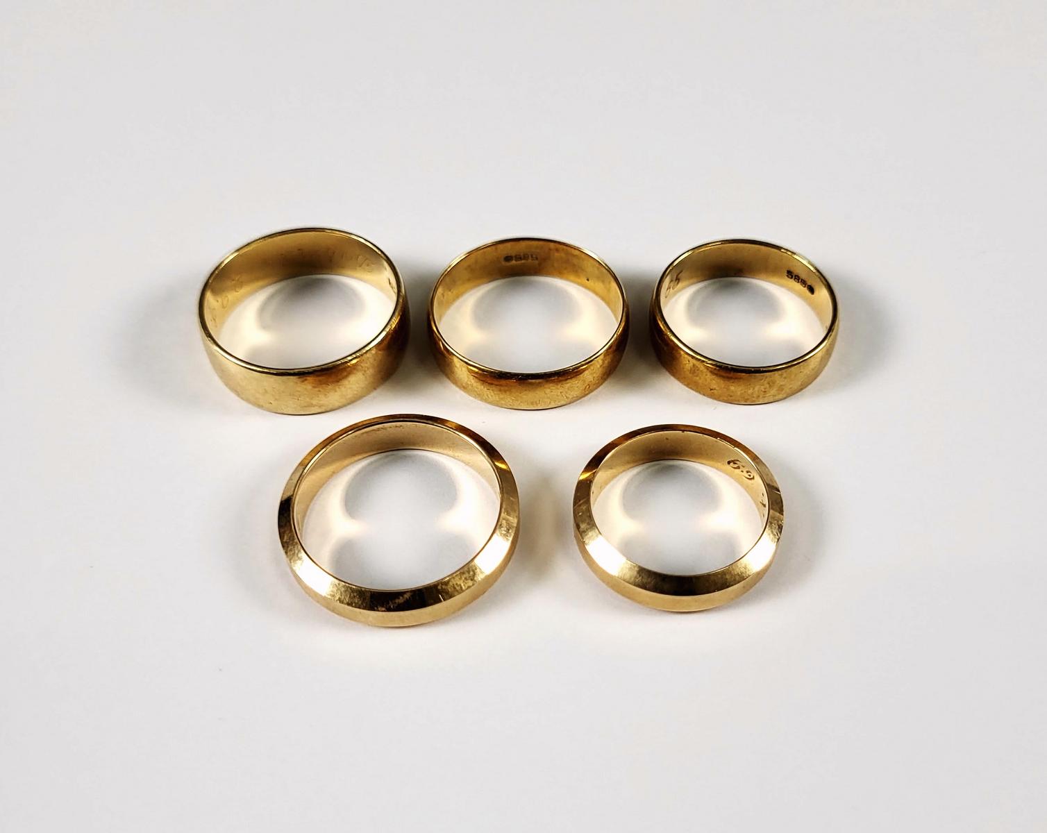 5 Ringe 14 Karat Gelbgold