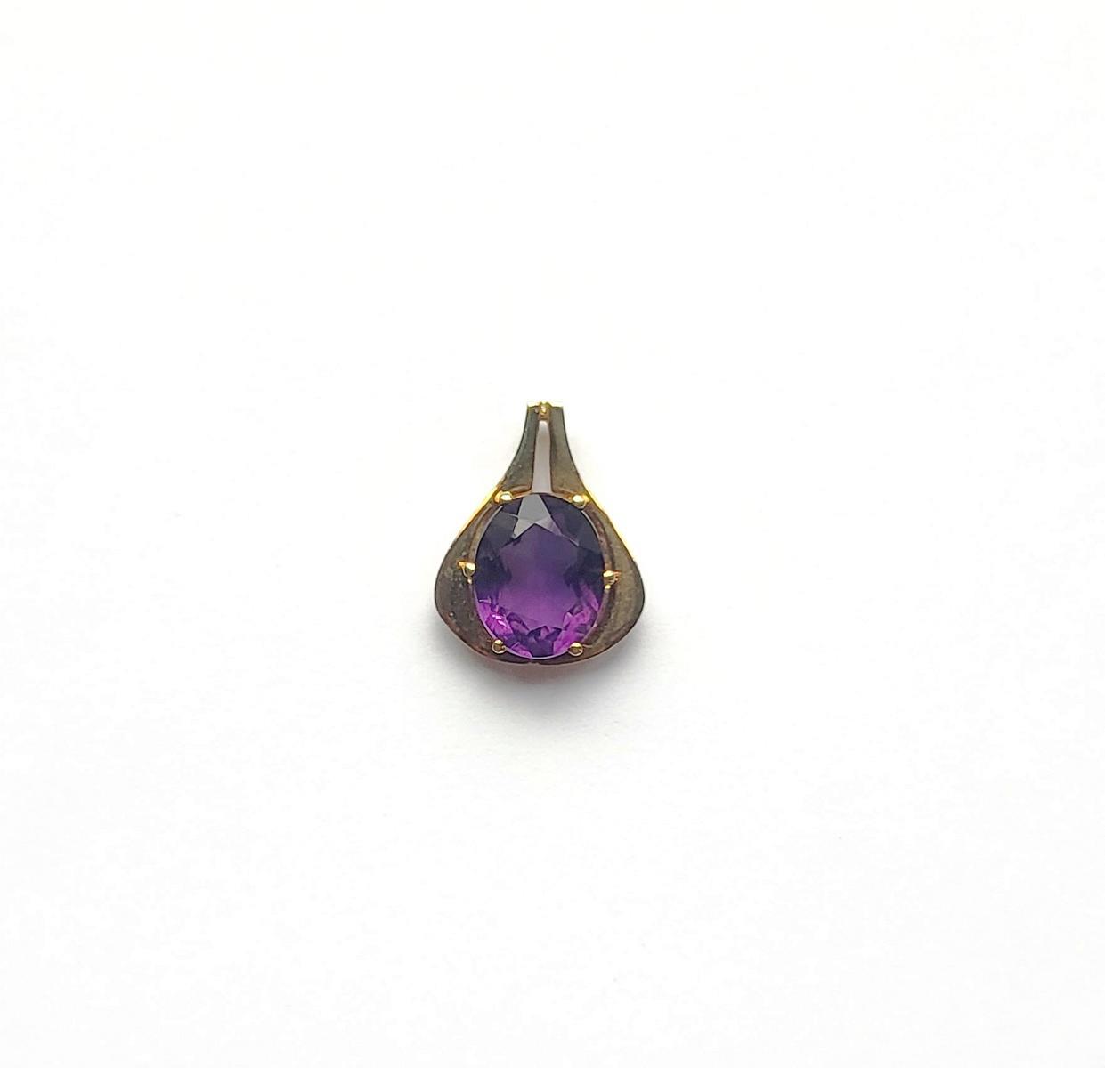 Anhänger mit Amethyst aus 14 Karat Gelbgold